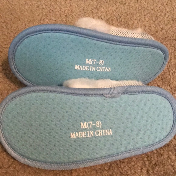 Girls Disney Slippers Frozen - Picture 2 of 3